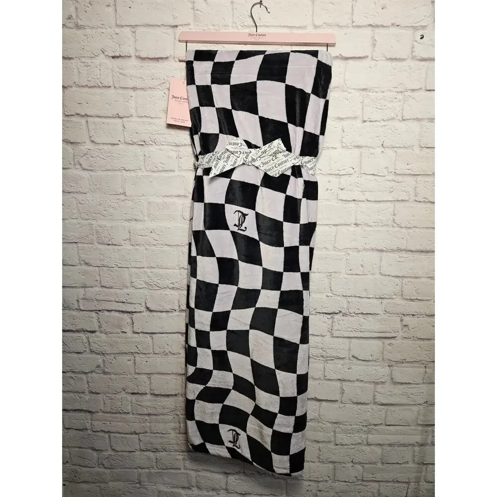 Juicy Couture Plush Printed Twin Blanket NWT Black Checkered‎ Logo Soft